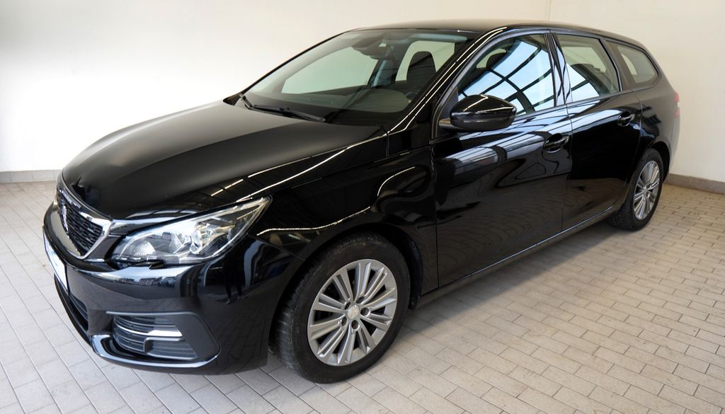 Peugeot 308 108.000 km 9.990 &euro; Ransbach-Baumbach 56235