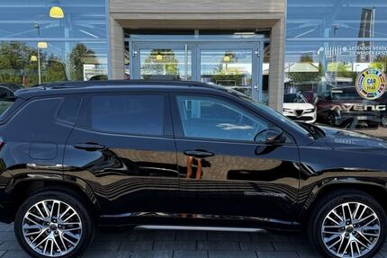 Jeep Compass 49.530 km 23.499 &euro; Aschaffenburg 63741