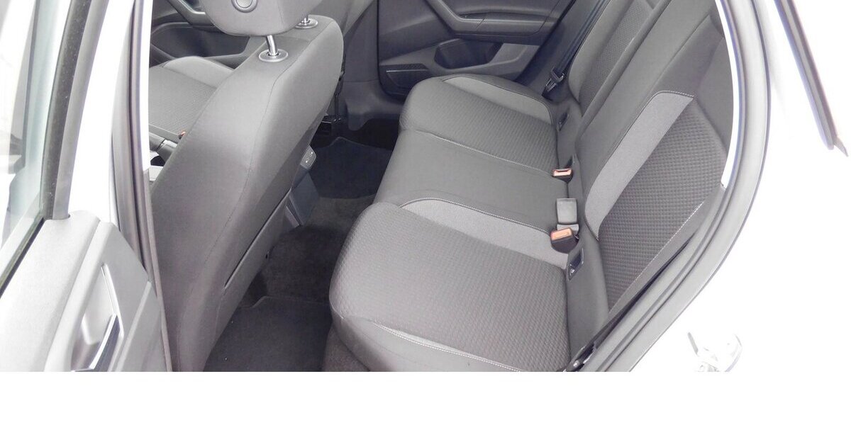 VW Polo 1.0 Life MPI BMT 4Trg Klima Navi LED 5.600 km 18.690 &euro; Vordorf 38533