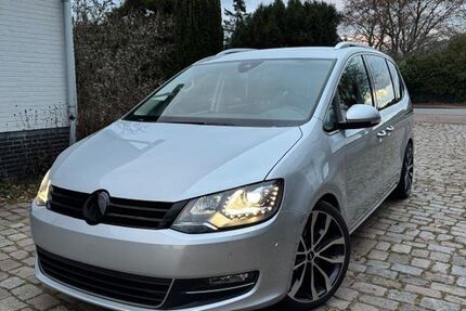 VW Sharan 27.820 km 33.900 &euro; Kremperheide 25569