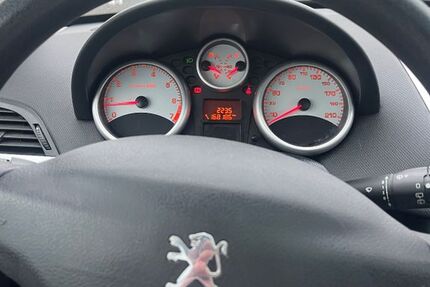 Peugeot 207 169.000 km 4.500 &euro; Bensheim 64625