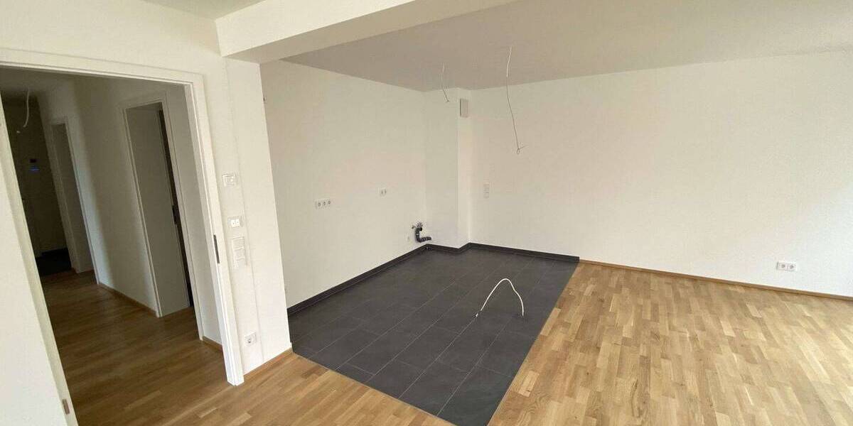 Etagenwohnung Forchheim - 3 Zimmer, 98 m&sup2;, 1.150&euro; | Angebot:26450967