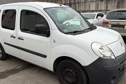 Renault Kangoo 160.000 km 2.499 &euro; Detmold 32758