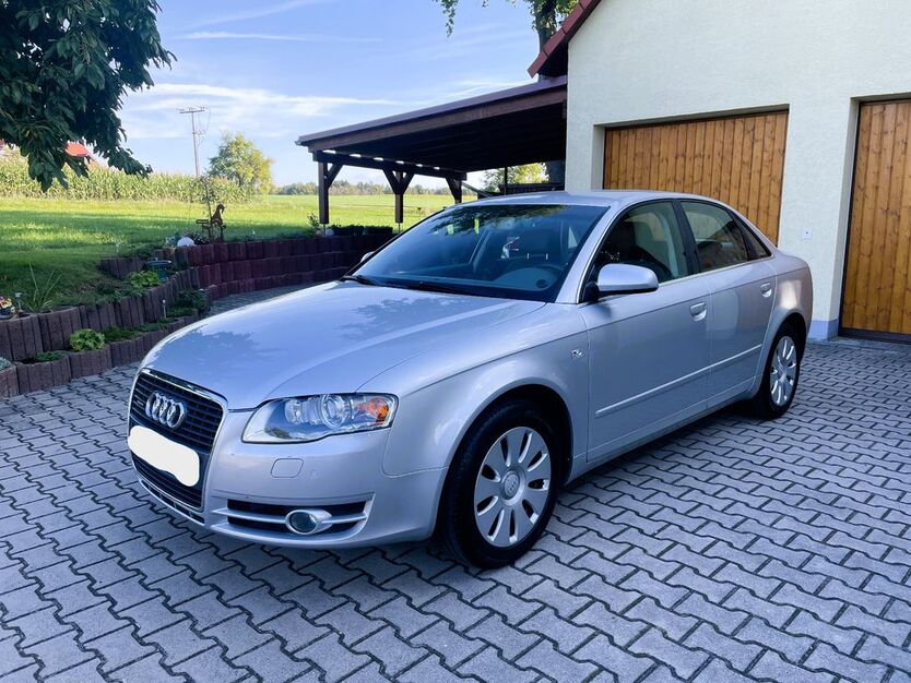 Audi A4 14.900 km 12.990 € Roth 91154