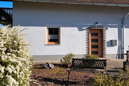 Wohnung Furth im Wald - 3 Zimmer, 96 m&sup2;, 865&euro; | Angebot:26396927