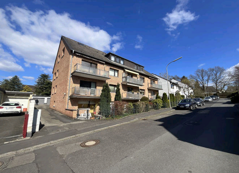 Wohnung zum Kaufen in Rösrath 183.000 € 92 m²