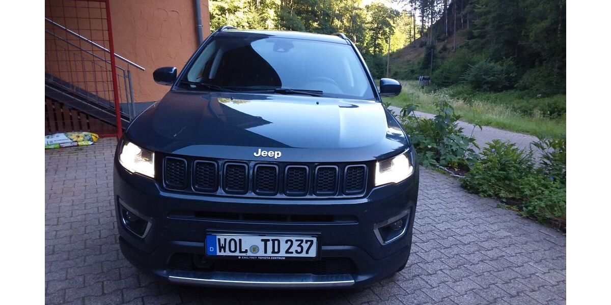 Jeep Compass 67.500 km 15.700 &euro; Wolfach 77709