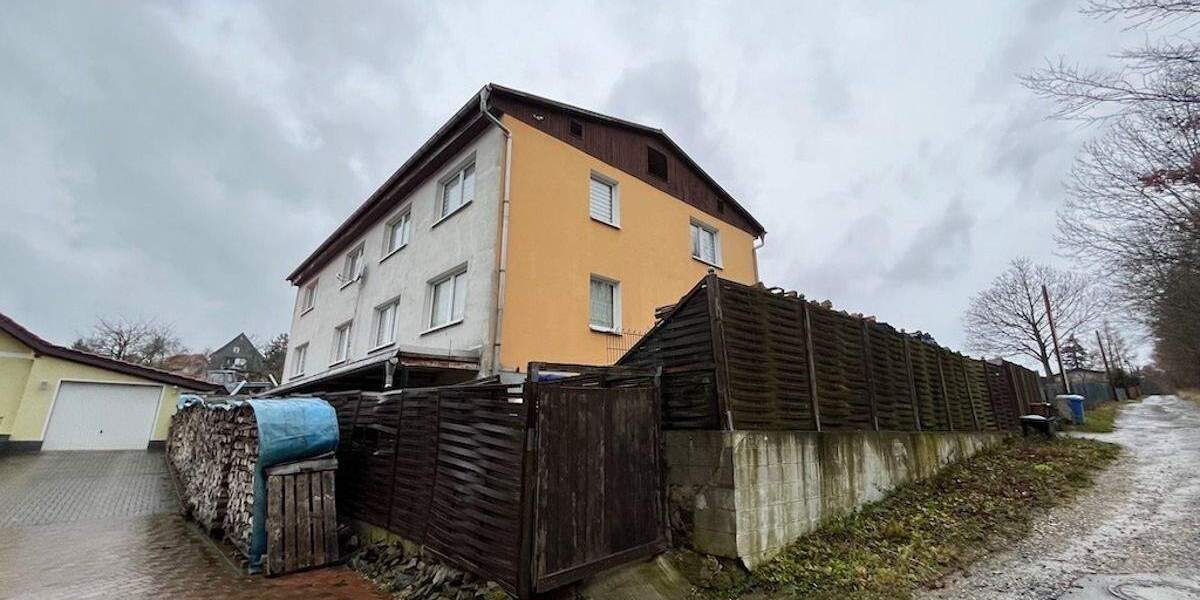 Einfamilienhaus Hüttenrode Hüttenrode - 1 Zimmer, 320 m&sup2;, 160.000&euro; | Angebot:25736667