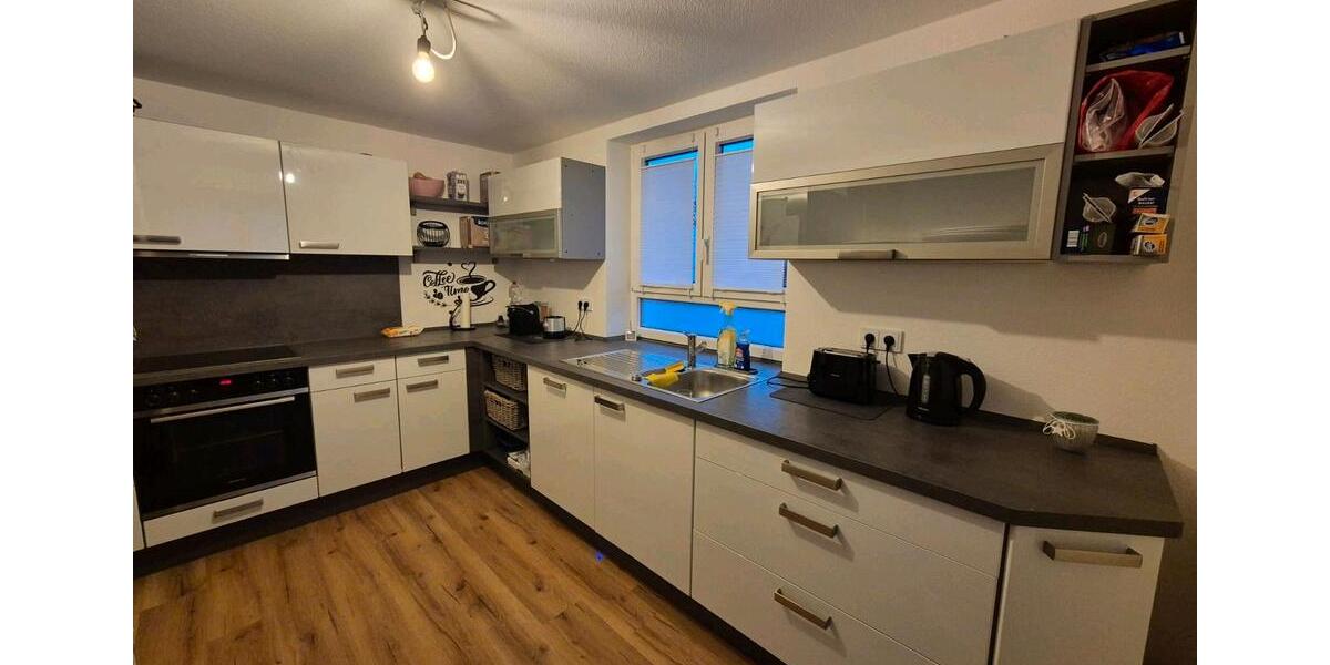 Etagenwohnung Oberderdingen - 4 Zimmer, 110 m&sup2;, 1.400&euro; | Angebot:25325057