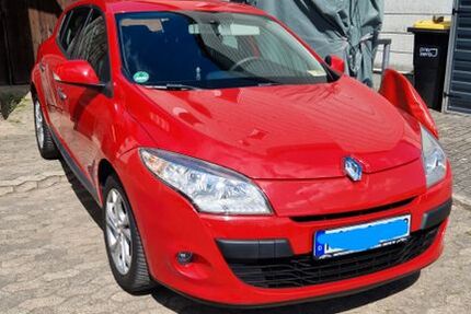 Renault Megane 142.203 km 5.000 &euro; Mainzholzen 37632