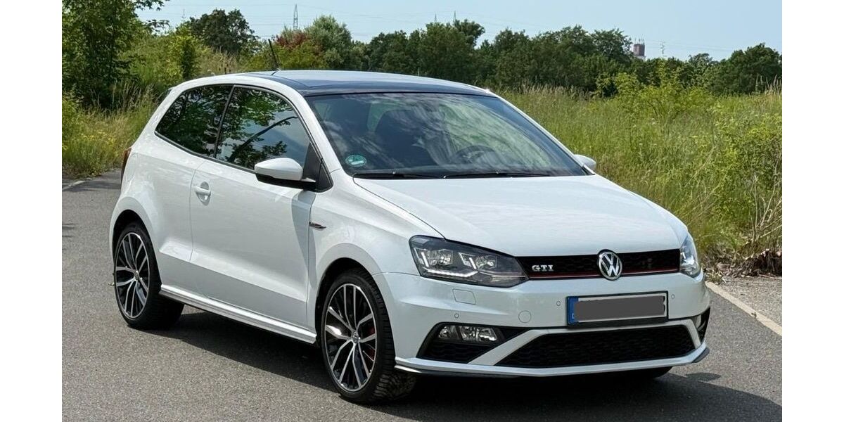 VW Polo 81.173 km 16.990 &euro; Wolfsburg 38442