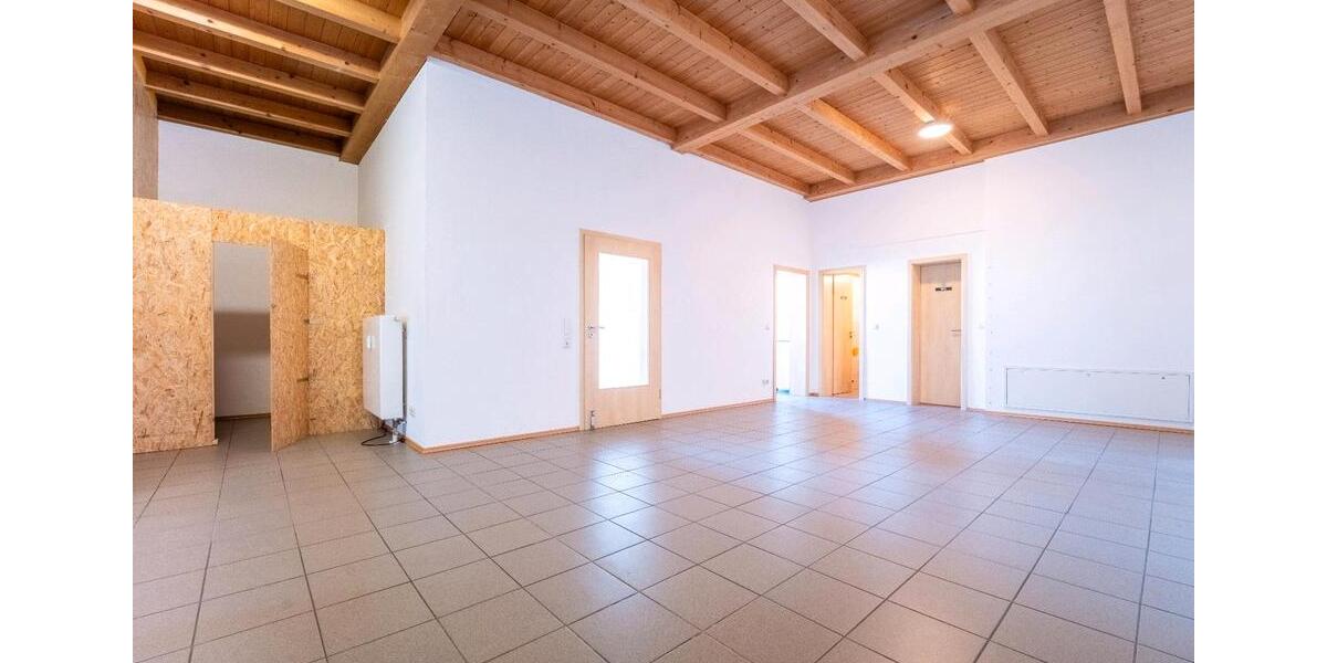 Gewerbeobjekt Regenstauf - 11&euro; | Angebot:24630866