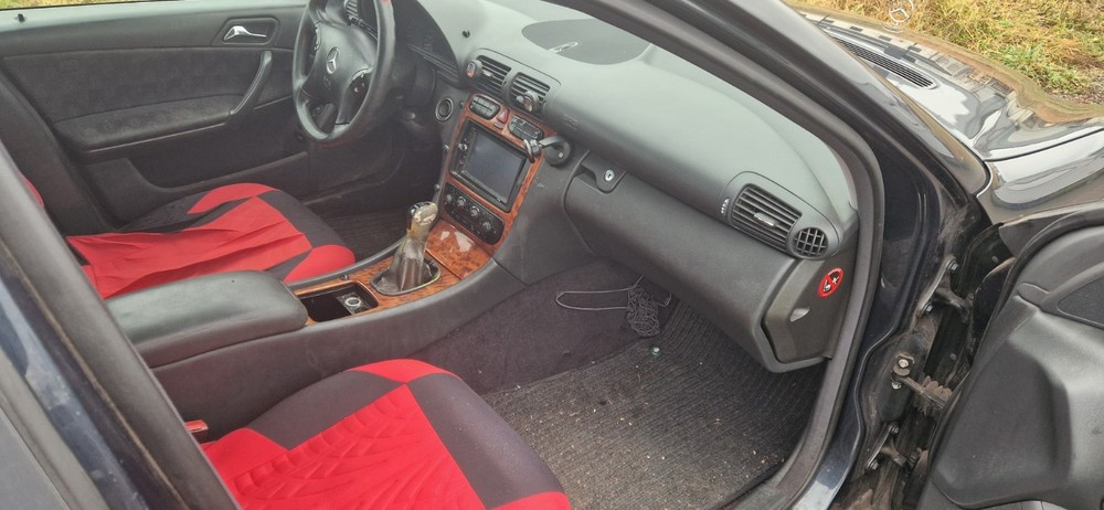 Mercedes-Benz C 180 202.606 km 1.500 &euro; Saarbrücken 66111