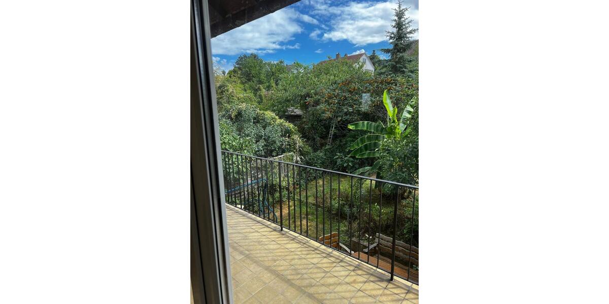 Schöne Wohnung im Obergeschoss im Hofgarten 4 zimmer