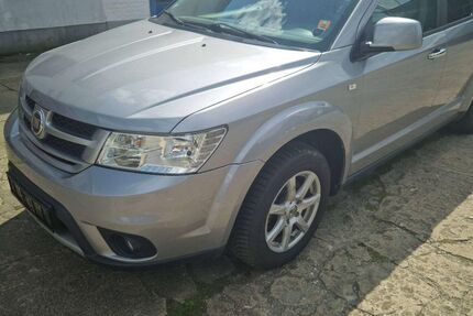 Fiat Freemont 167.000 km 5.900 &euro; Himbergen 29584