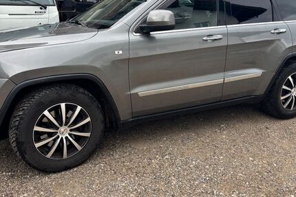 Jeep Grand Cherokee 208.000 km 11.800 &euro; Benediktbeuern 83671