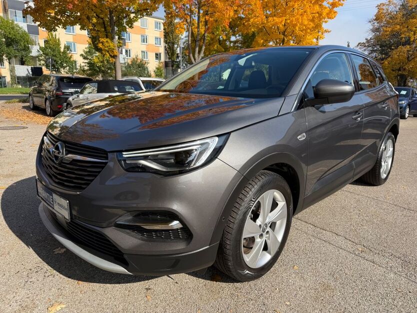Opel Grandland (X) 146.458 km 12.999 € München 81243