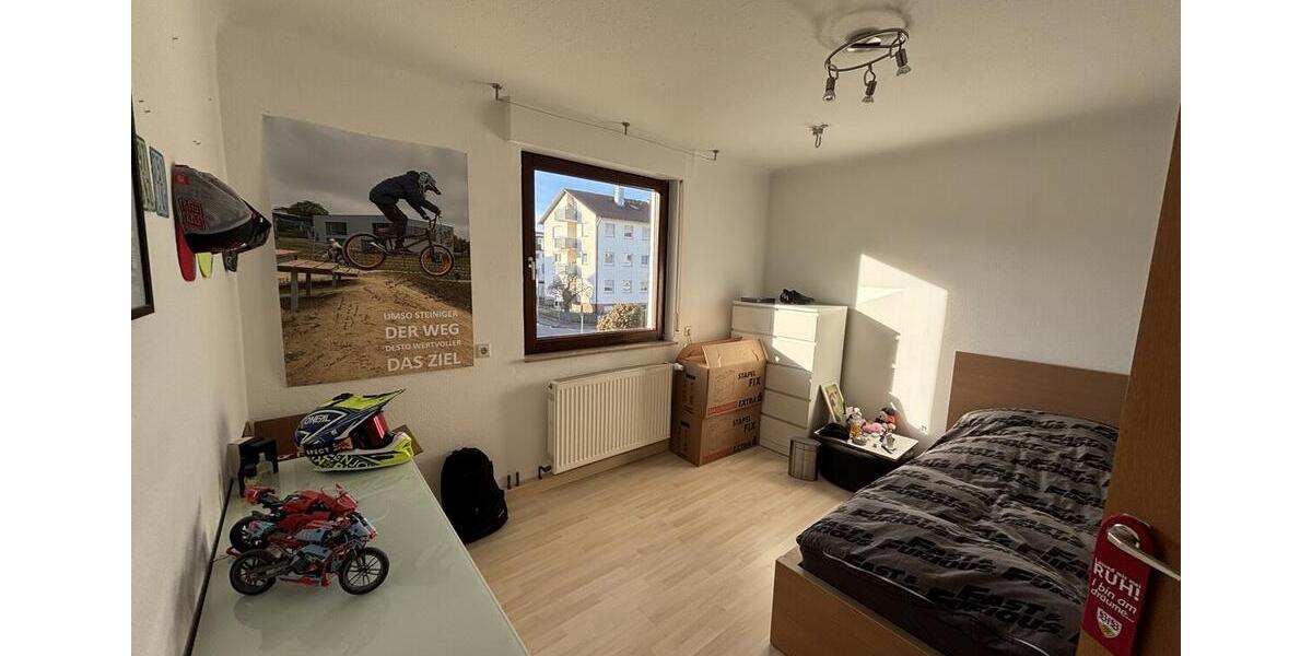 Einfamilienhaus Kernen im Remstal - 4 Zimmer, 110 m&sup2;, 1.400&euro; | Angebot:25790564