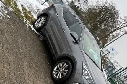 Hyundai SANTA FE 190.000 km 12.300 &euro; Remscheid 42855