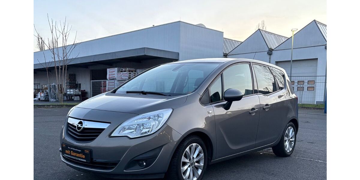 Opel Meriva 98.000 km 5.999 &euro; Frankfurt 60386