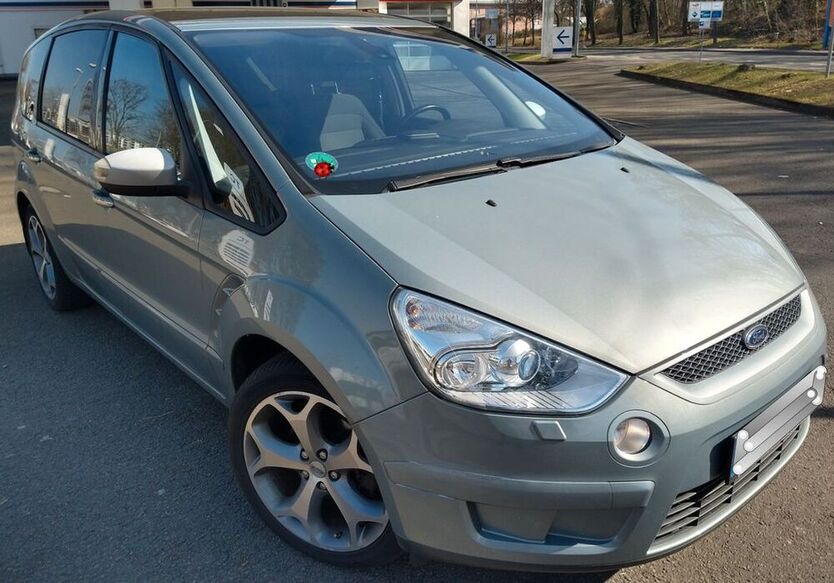 S-Max