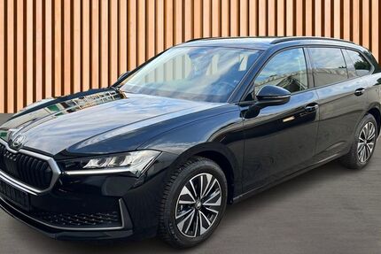 Skoda Superb 4.972 km 36.980 &euro; Dresden 01328