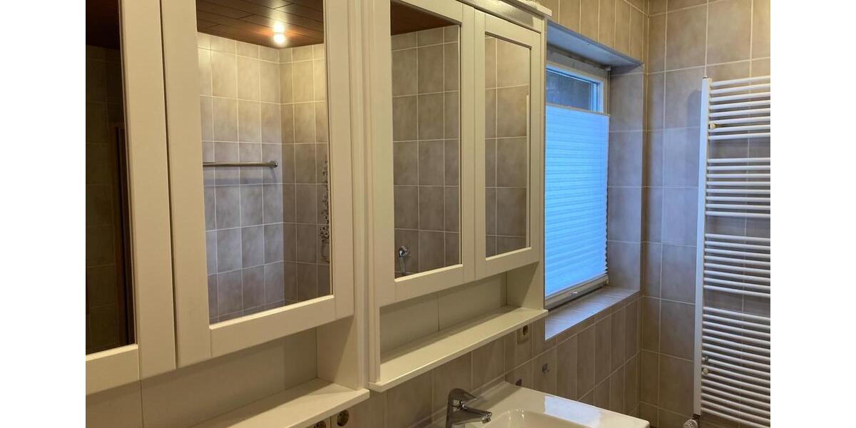 Einfamilienhaus Elz - 6 Zimmer, 261 m&sup2;, 380.000&euro; | Angebot:27404975