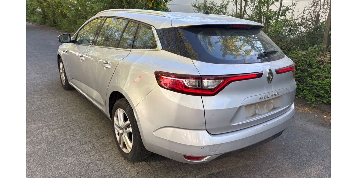 Renault Megane 166.197 km 6.307 &euro; Frankfurt am Main 60389
