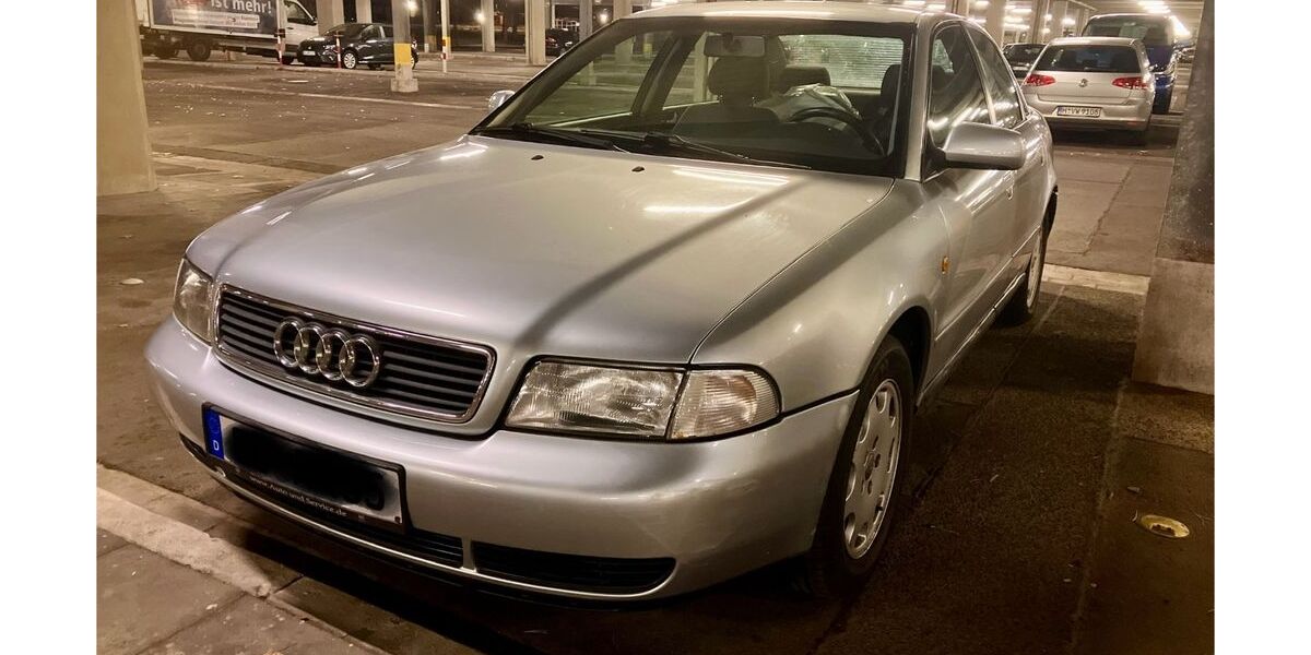 Audi A4 181.800 km 1.100 &euro; Hannover 30625