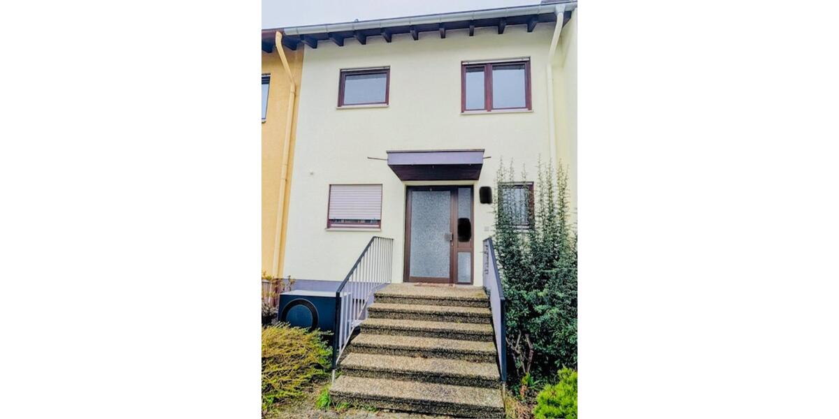 Reihenhaus Bruchsal - 5 Zimmer, 180 m&sup2;, 1.700&euro; | Angebot:25309753