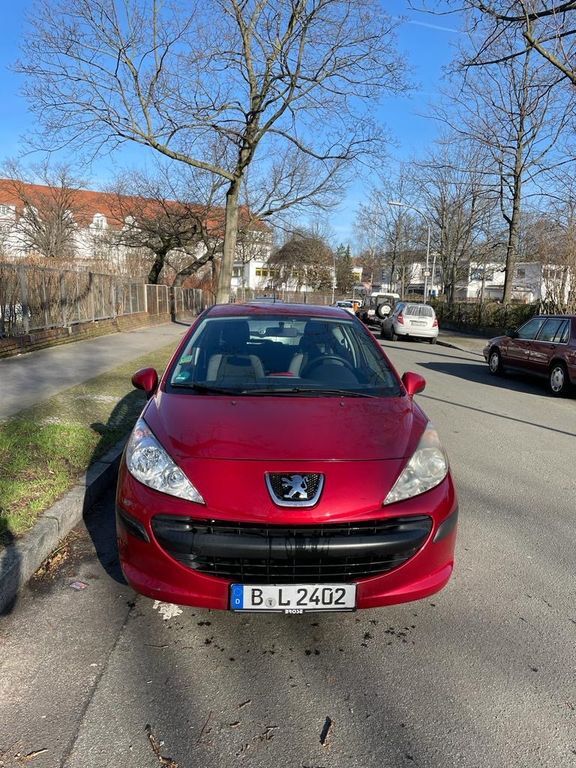 Peugeot 207 193.854 km 1.499 € Berlin 10715