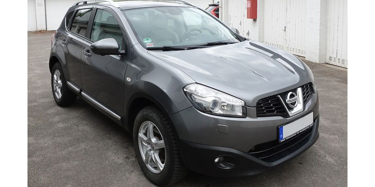 Nissan Qashqai 125.500 km 9.990 &euro; Hamburg 22085