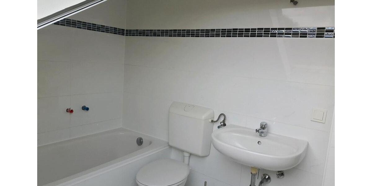 Gemütliche 2ZKB im Grünen mit EBK, Balkon und Stellplatz 2 zimmer