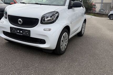 Smart ForTwo 86.580 km 8.490 &euro; Lübeck 23554