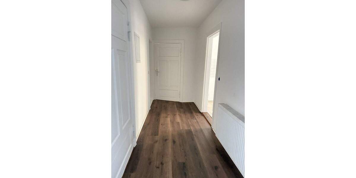 Tribseer Damm 74, EG Links 3 zimmer