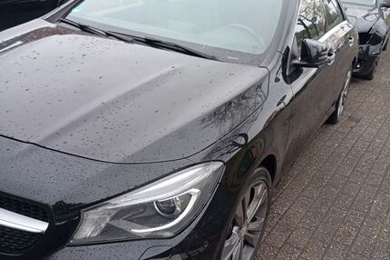 Mercedes CLA 200