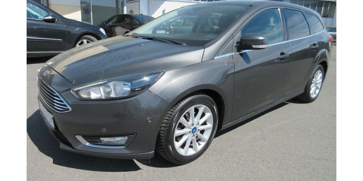 Ford Focus 182.700 km 7.990 &euro; Tauberbischofsheim 97941