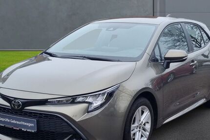 Toyota Corolla 34.077 km 17.290 &euro; Wingst 21789