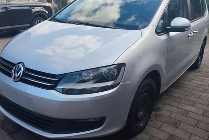 VW Sharan 407.000 km 7.999 &euro; Südbrookmerland 26624