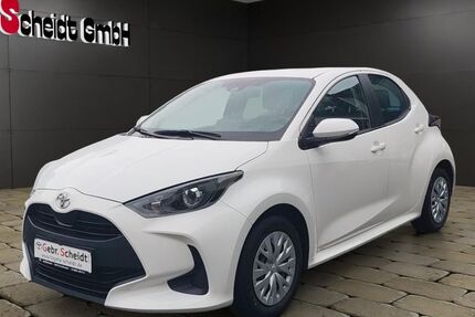 Toyota Yaris 44.267 km 14.440 &euro; Schiffweiler 66578
