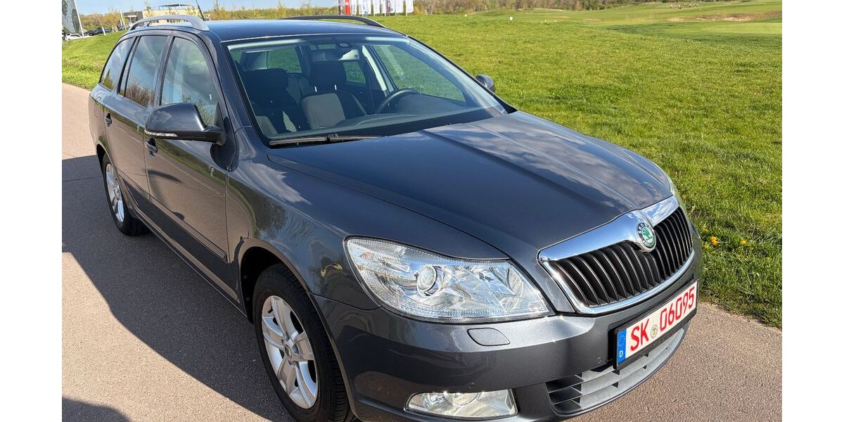 Skoda Octavia 149.000 km 4.999 &euro; HALLE 06116