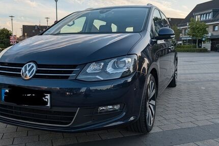 VW Sharan 114.057 km 24.200 &euro; Kaarst 41564