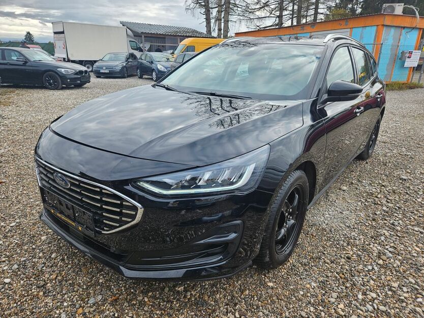 Ford Focus 5.200 km 18.999 € München 80997