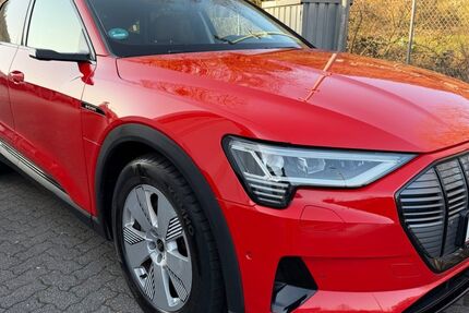 Audi e-tron 75.000 km 25.750 &euro; Nassau 56377
