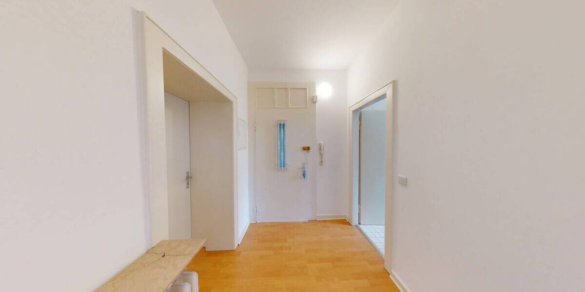 Etagenwohnung Düsseldorf Friedrichstadt - 2 Zimmer, 81 m&sup2;, 1.100&euro; | Angebot:26379723