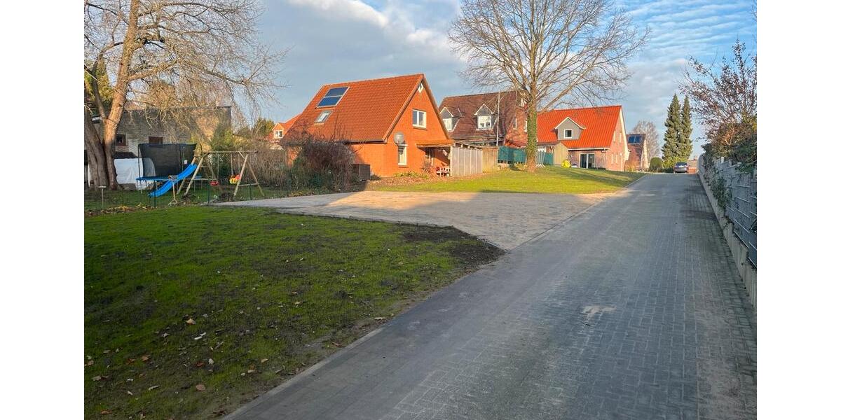Doppelhaushälfte Neubau, 5 Zimmer in Eck Borby zu vermieten. 5 zimmer