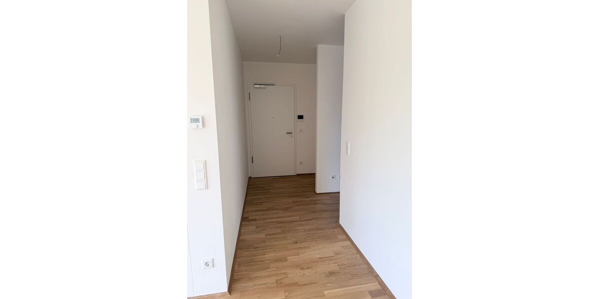 Große, helle 2-Zimmer-Wohnung mit Loggia und Einbauküche - Appartement Darmstadt Darmstadt-Mitte | Angebot:27432943
