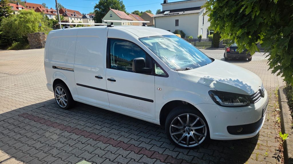 VW Caddy 212.000 km 4.750 &euro; Lunzenau 09328