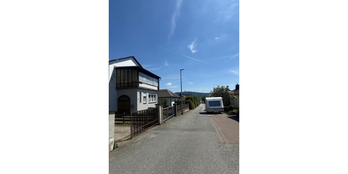 Mehrfamilienhaus, Wohnhaus Schmitten im Taunus - 7 Zimmer, 180 m&sup2;, 520.000&euro; | Angebot:26678036
