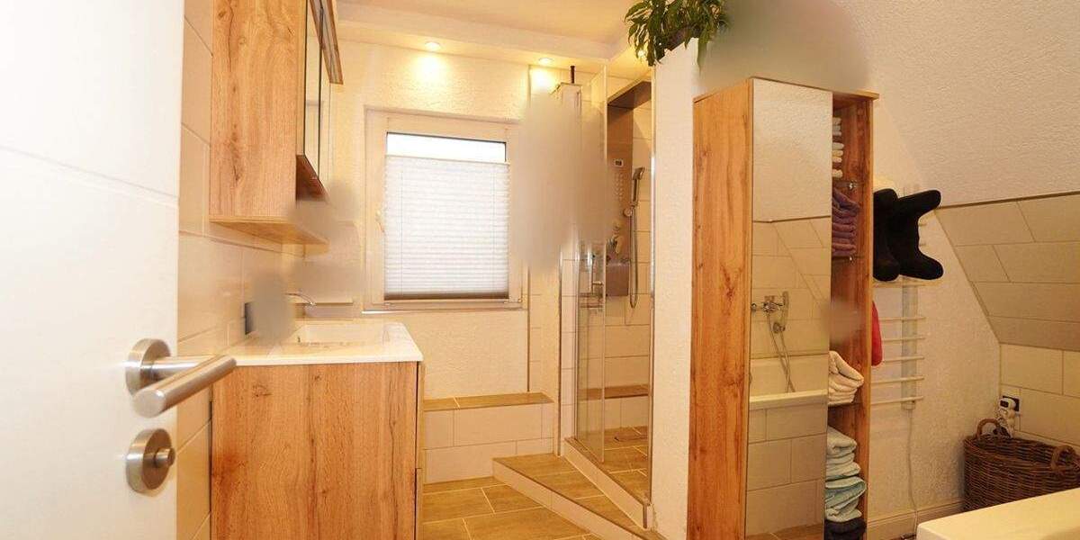 Doppelhaushälfte Bielefeld / Quelle Quelle - 5 Zimmer, 203 m&sup2;, 599.000&euro; | Angebot:25899520